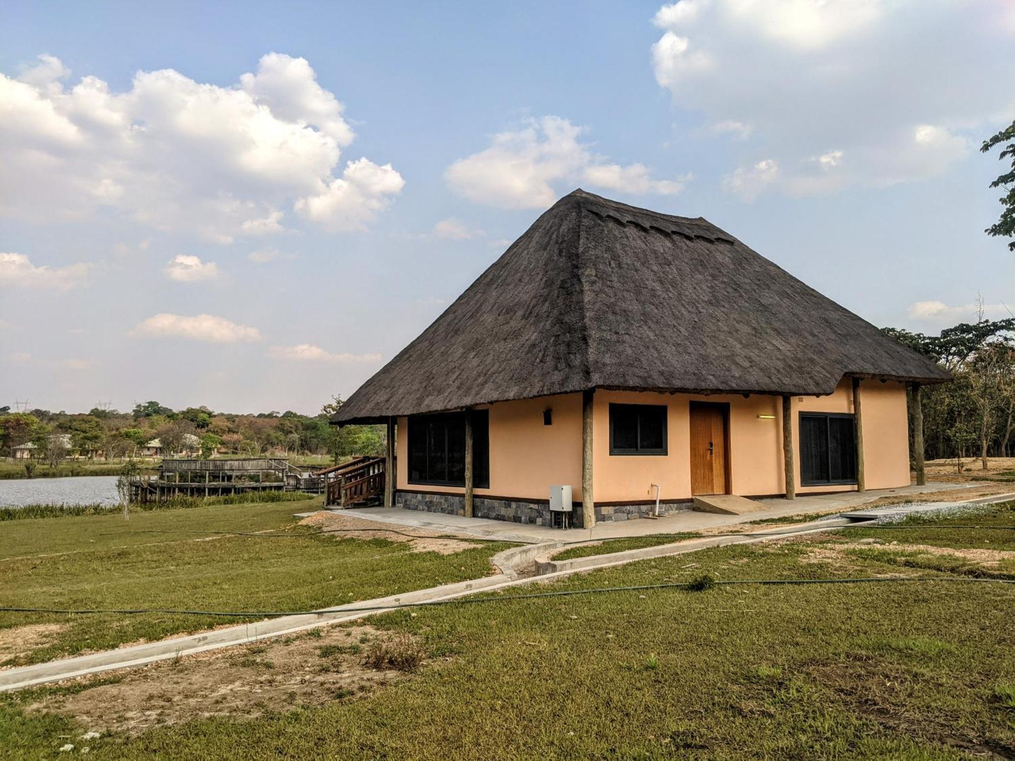 Baluba Game Resort Luanshya Esterno foto